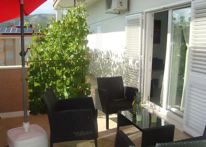 Bulicic Apartamento Trogir